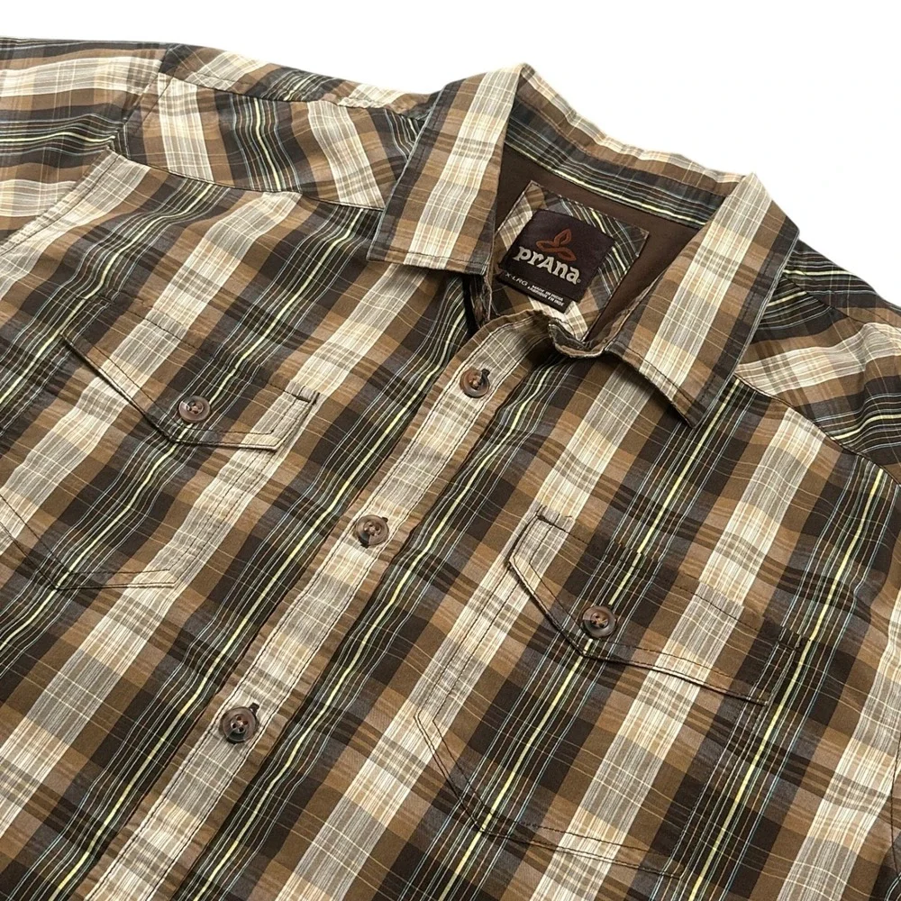Prana Men's XL Organic Cotton Blend‎ Plaid Short Sleeve Button Up Shirt